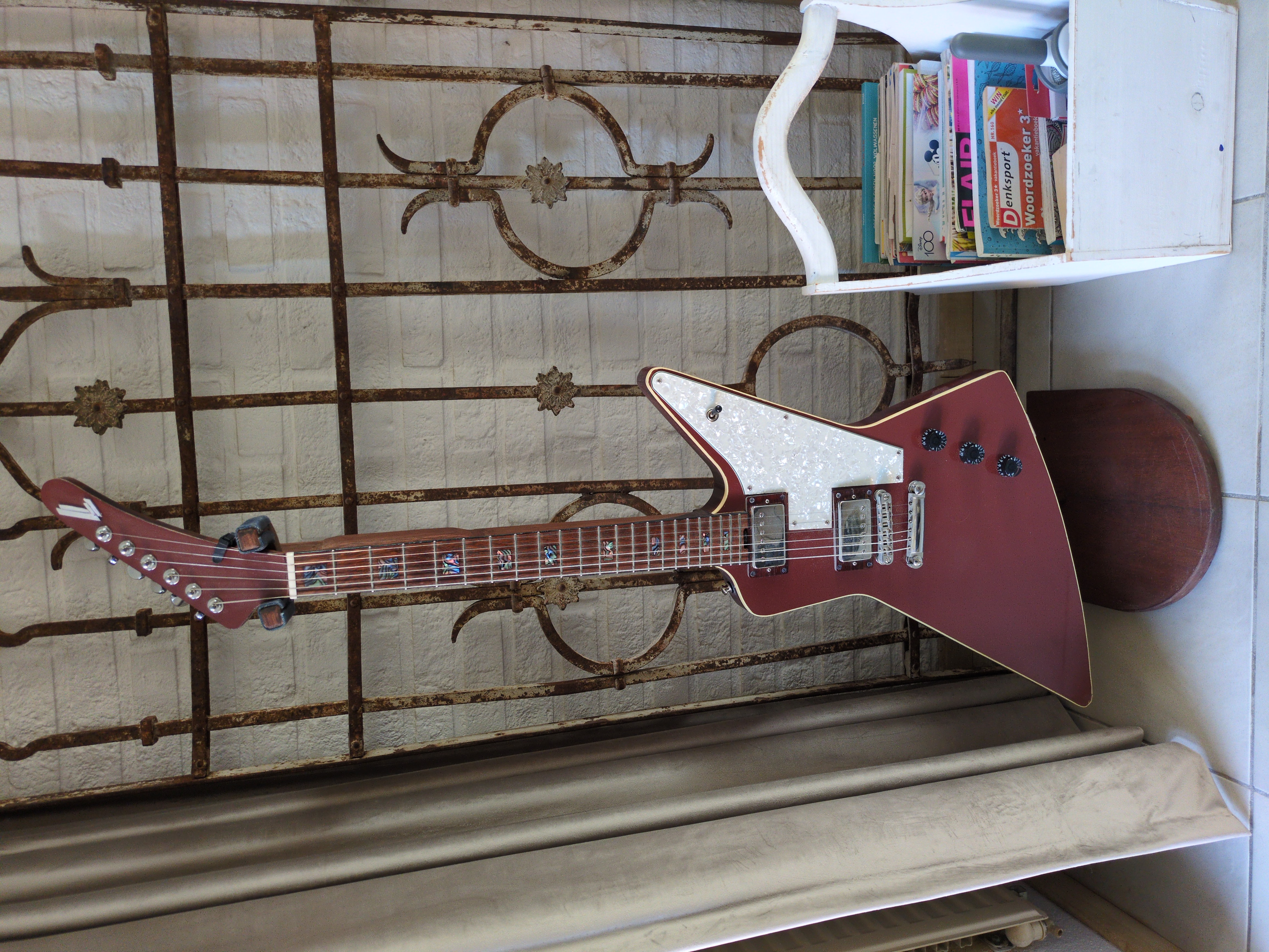 Guitar image 1